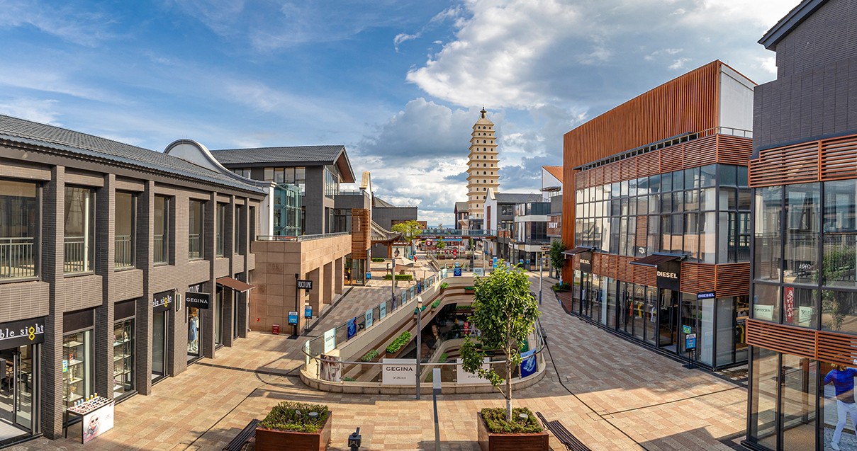 ����ɭ����ballbet�������������С��