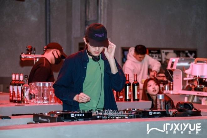 ballbet������(�й�)����ɭ����