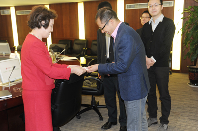 ballbet������(�й�)����ɭ����