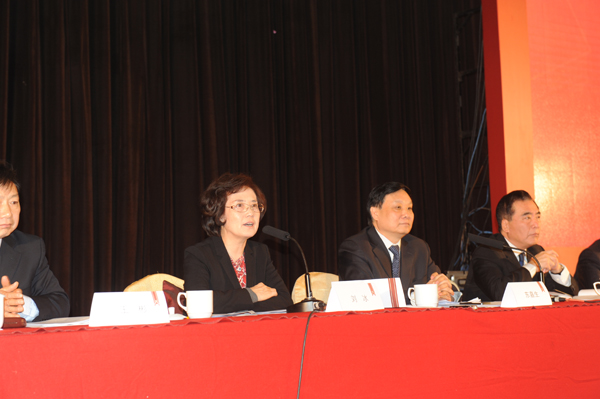 ballbet������(�й�)����ɭ����