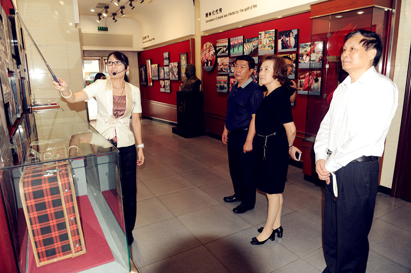 ballbet������(�й�)����ɭ����