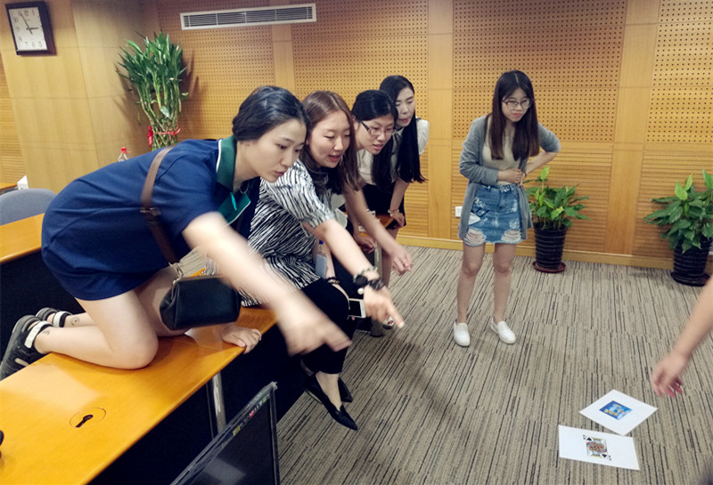 ballbet������(�й�)����ɭ����