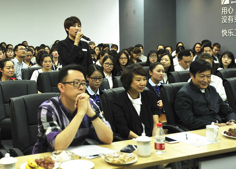 ballbet������(�й�)����ɭ����