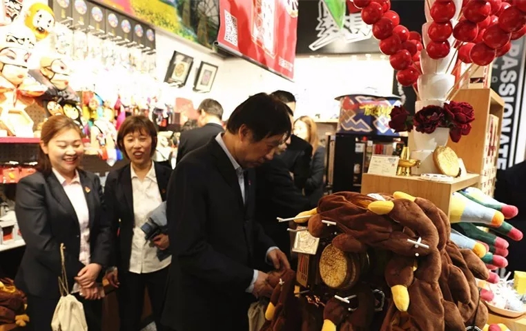 ballbet������(�й�)����ɭ����