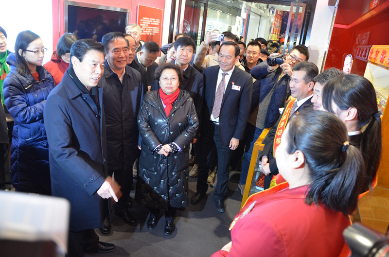 ballbet������(�й�)����ɭ����