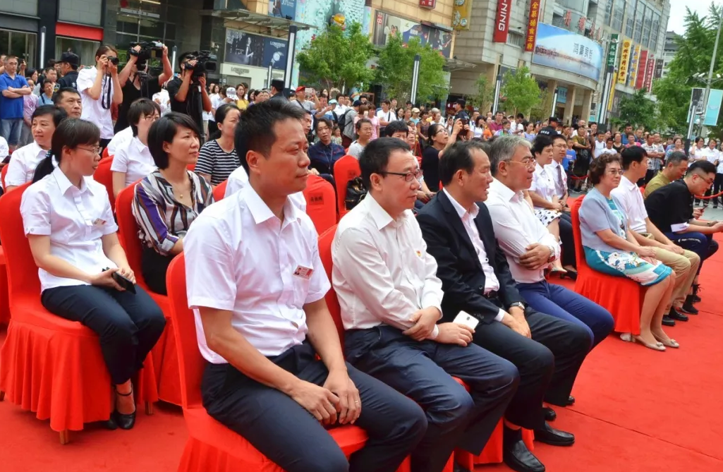 ballbet������(�й�)����ɭ����