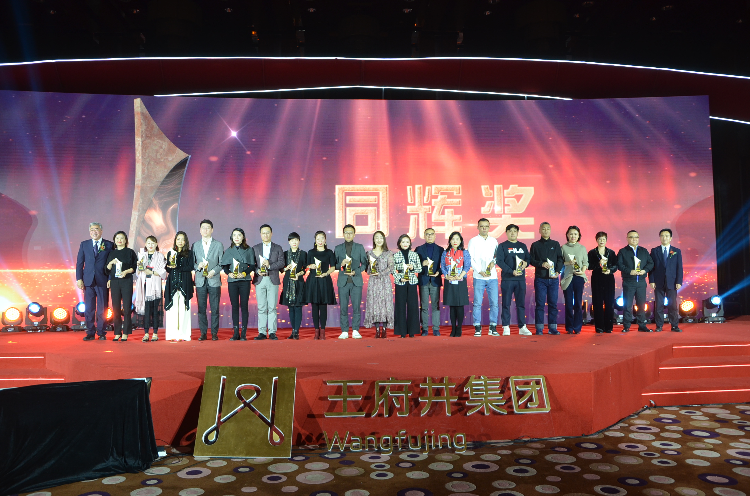 ballbet������(�й�)����ɭ����