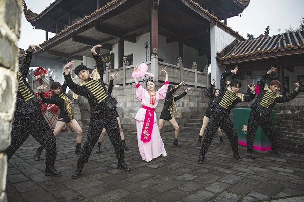 ballbet������(�й�)����ɭ����