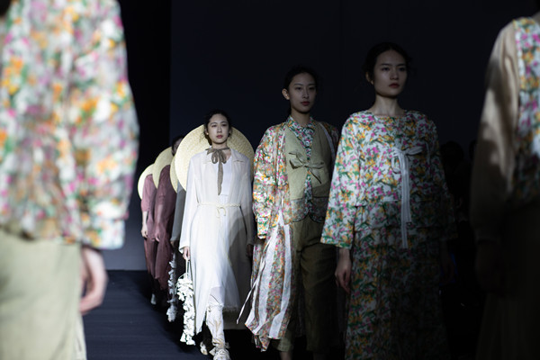 ballbet������(�й�)����ɭ����