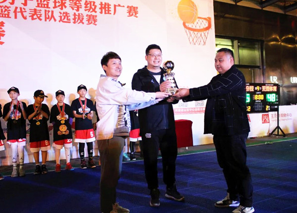 ballbet������(�й�)����ɭ����