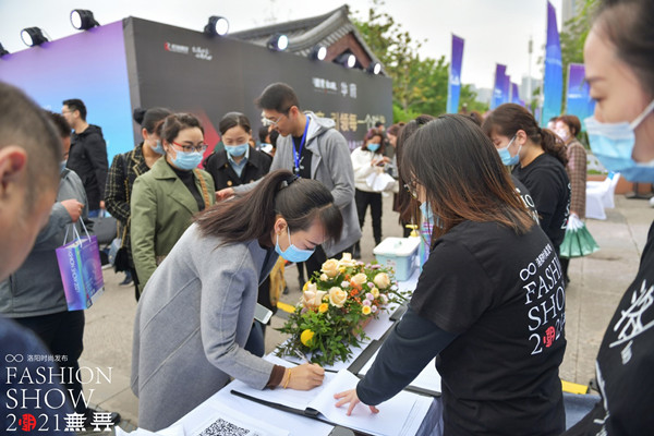 ballbet������(�й�)����ɭ����