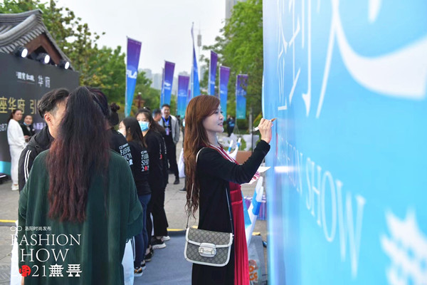 ballbet������(�й�)����ɭ����