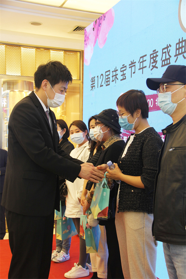 ballbet±´²©¡¤(Öйú)°¬¸¥É¹ÙÍø