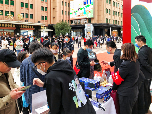 ballbet������(�й�)����ɭ����