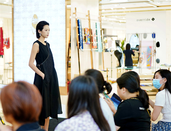 ballbet������(�й�)����ɭ����