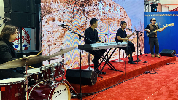 ballbet������(�й�)����ɭ����