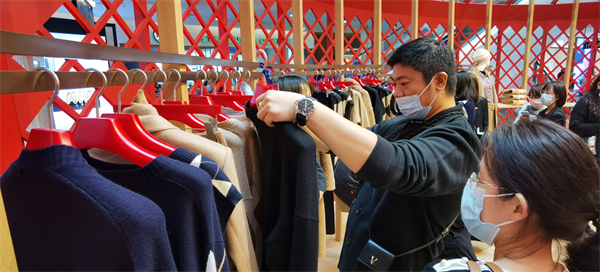 ballbet������(�й�)����ɭ����