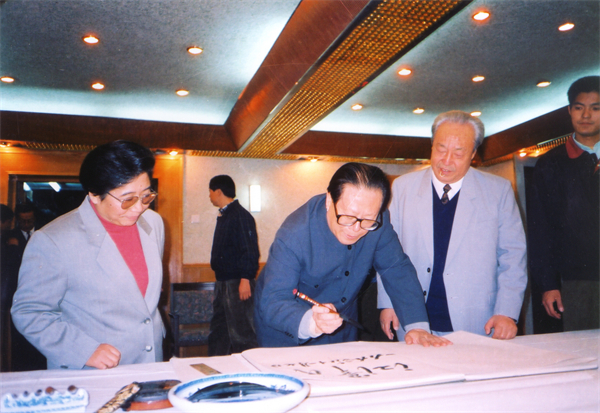 ballbet������(�й�)����ɭ����