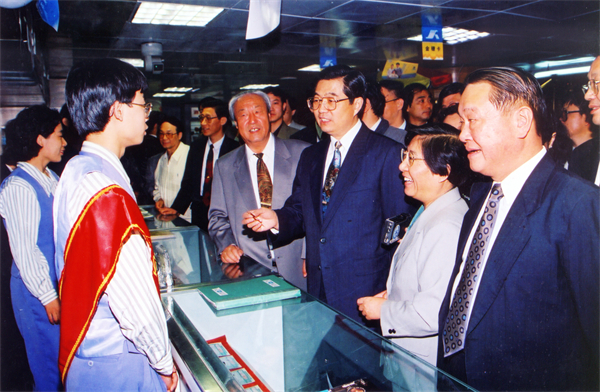 ballbet������(�й�)����ɭ����