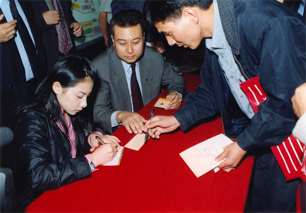 ballbet������(�й�)����ɭ����