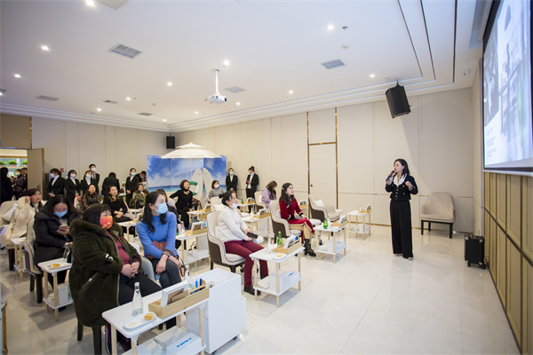 ballbet������(�й�)����ɭ����