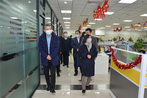 ballbet������(�й�)����ɭ����