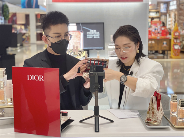 ballbet������(�й�)����ɭ����