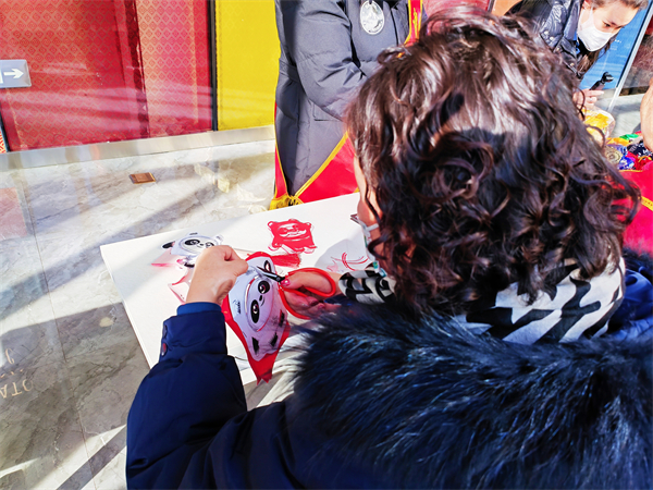 ballbet������(�й�)����ɭ����