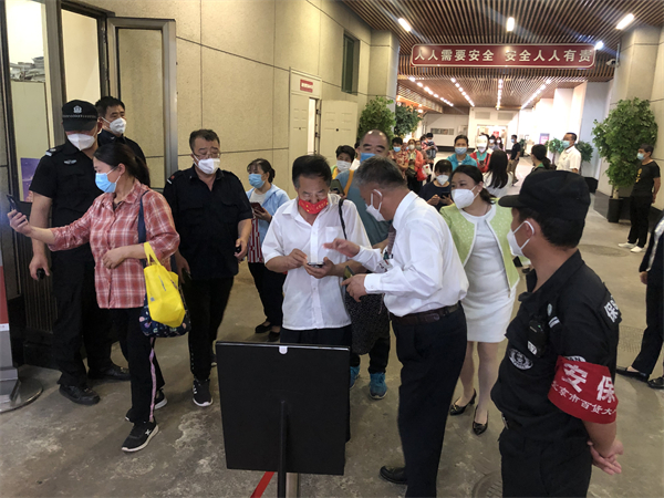 ballbet������(�й�)����ɭ����