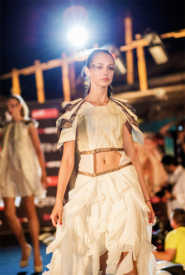 ballbet������(�й�)����ɭ����