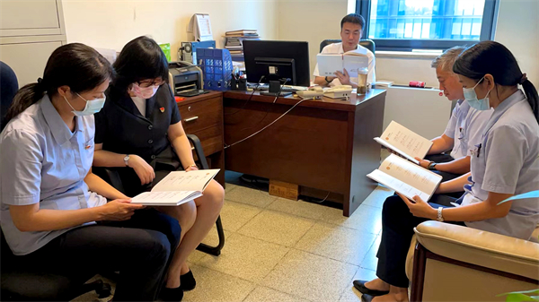 ballbet������(�й�)����ɭ����