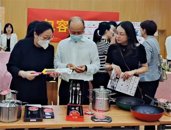 ballbet������(�й�)����ɭ����