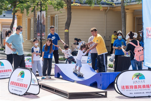 ballbet������(�й�)����ɭ����