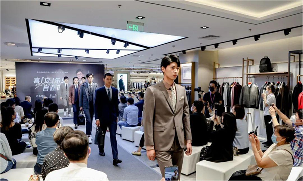 ballbet������(�й�)����ɭ����